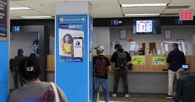 Florida to Administer Driver License Tests 'Exclusively in English' to Ensure Safety